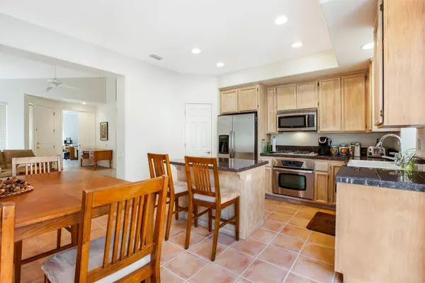 1160 Cobblefields CT, Folsom, CA 95630