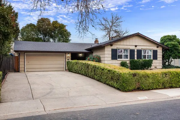 2213 Warrenton DR, Rancho Cordova, CA 95670