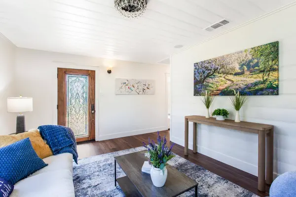 9256 Horseshoe Bar RD, Loomis, CA 95650