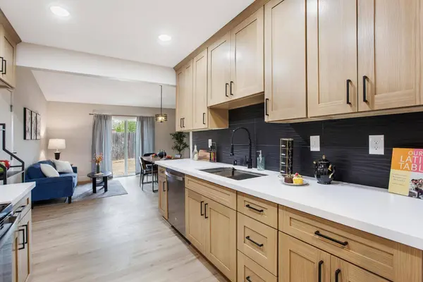7780 Maralee WAY, Sacramento, CA 95824