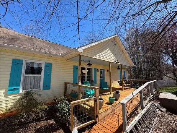 641 Cutoff RD, Jasper, GA 30143