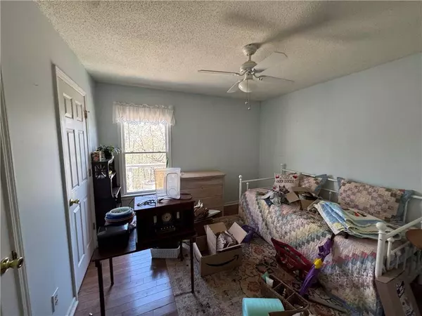 641 Cutoff RD, Jasper, GA 30143