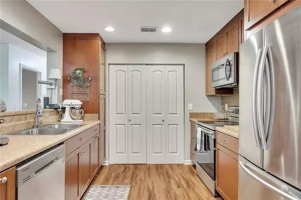 301 Mill Pond CT SE, Smyrna, GA 30082