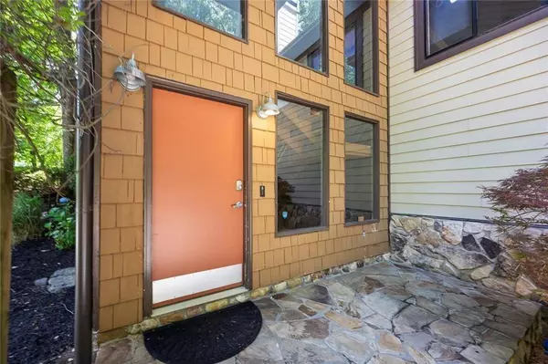 4655 Latimer CT NE, Kennesaw, GA 30144