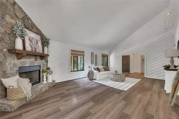 4655 Latimer CT NE, Kennesaw, GA 30144