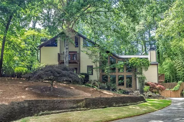 4655 Latimer CT NE, Kennesaw, GA 30144