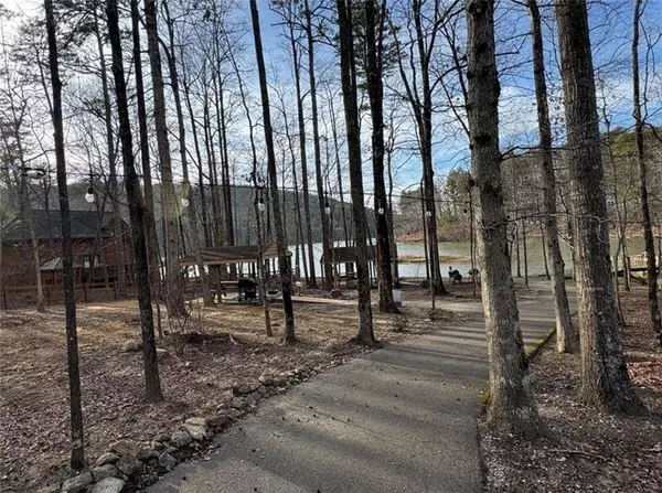 312 Oak Trace E, Jasper, GA 30143