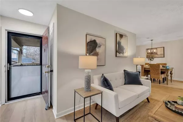 1807 Country Park DR SE, Smyrna, GA 30080