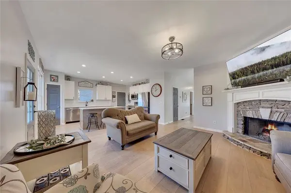 105 Pinebrook DR, Waleska, GA 30183