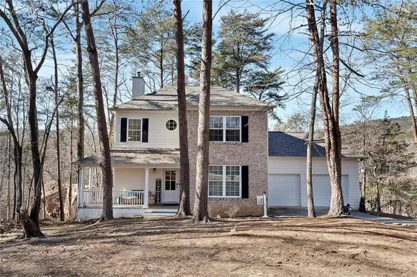 105 Pinebrook DR, Waleska, GA 30183