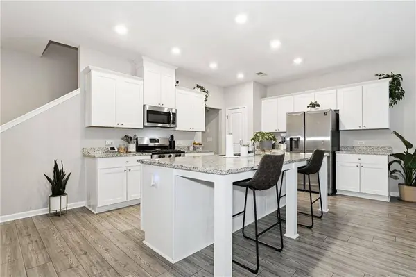 2160 Lanier Harbor PT, Buford, GA 30518