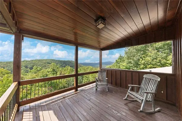 499 Raven Ridge CIR, Mineral Bluff, GA 30559