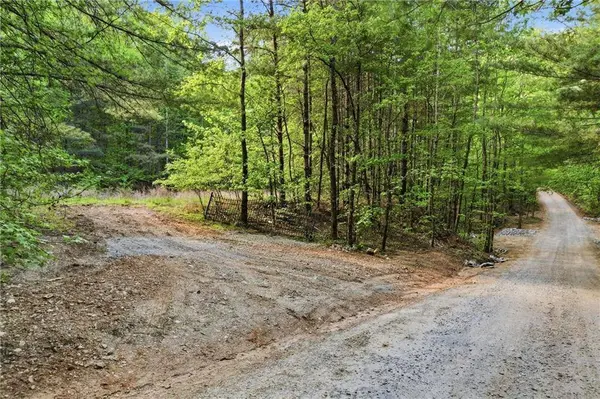 50 Mount Sequoyah RD, Jasper, GA 30143