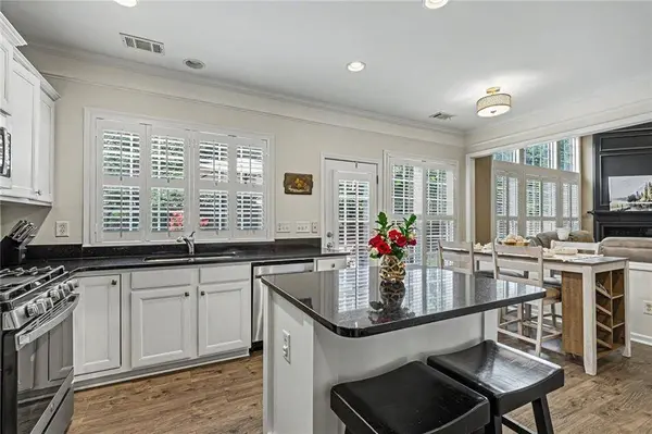 705 Berkeley TER, Canton, GA 30115