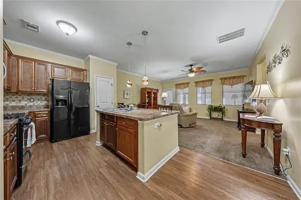 518 Riverview LN, Canton, GA 30114