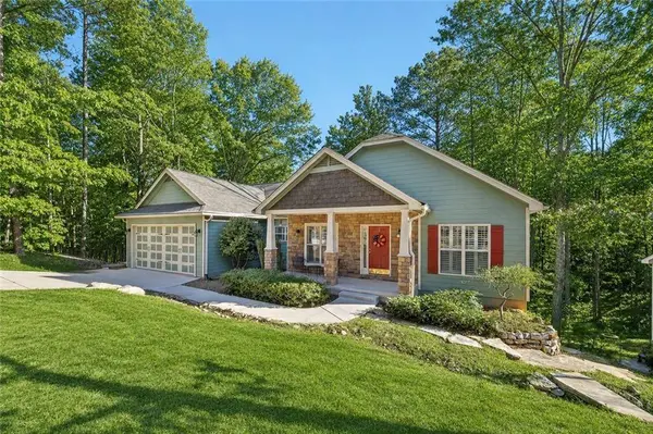 105 Marten CT, Waleska, GA 30183