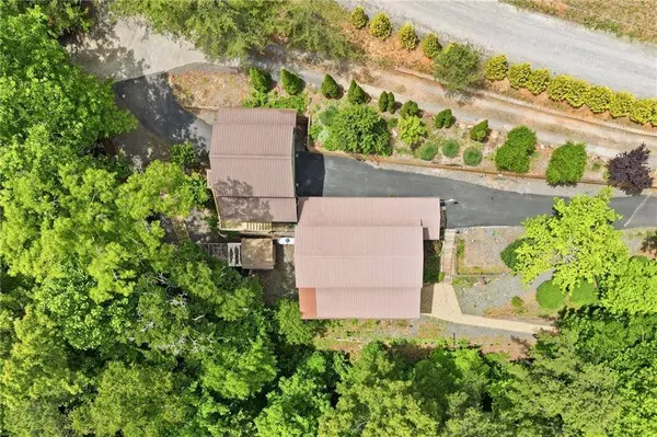 946 Laurel CIR, Blue Ridge, GA 30513