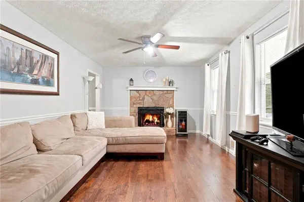 322 Mill LN, Dallas, GA 30157