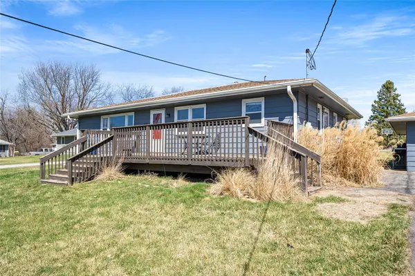 500 NE 54th Avenue, Des Moines, IA 50313