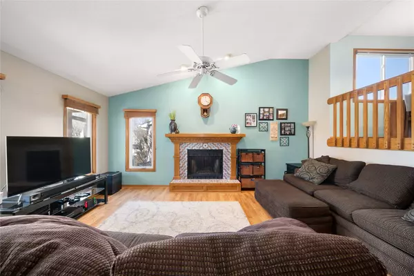 4527 49th Place, Des Moines, IA 50310