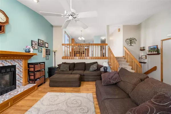 4527 49th Place, Des Moines, IA 50310