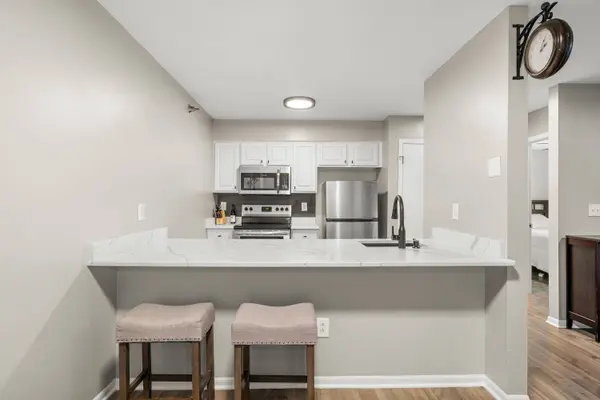 6440 EP True PKWY #1108, West Des Moines, IA 50266