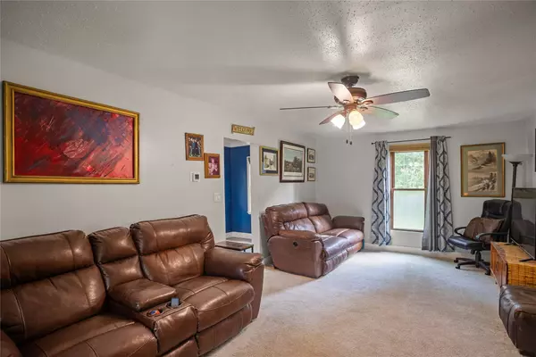 4108 SW 12th Street, Des Moines, IA 50315