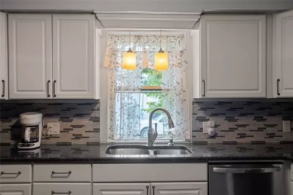 4108 SW 12th Street, Des Moines, IA 50315