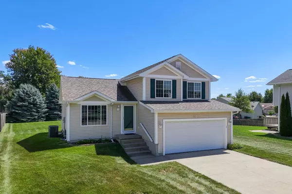 3111 SW Fox Run DR, Ankeny, IA 50023
