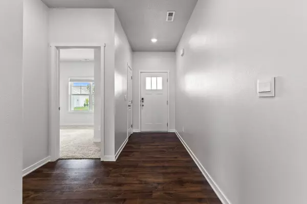 2816 SW Plaza Lane, Ankeny, IA 50023