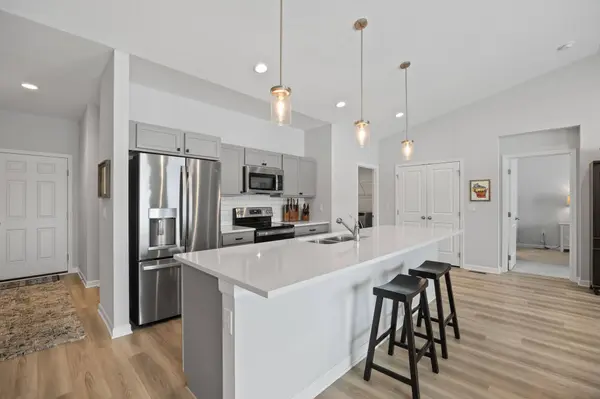 6706 NE 9th Court, Des Moines, IA 50313