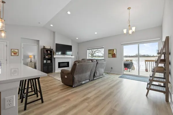 6706 NE 9th Court, Des Moines, IA 50313