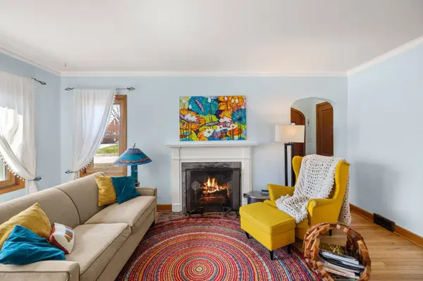 2207 35th Street, Des Moines, IA 50310