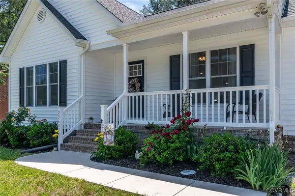 23607 Cox RD, North Dinwiddie, VA 23803