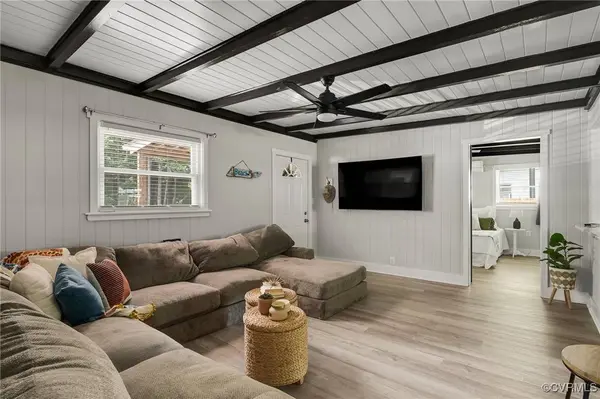 1659 Sunken Meadow RD, Spring Grove, VA 23881