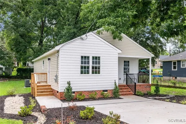 407 S 19th AVE, Hopewell, VA 23860