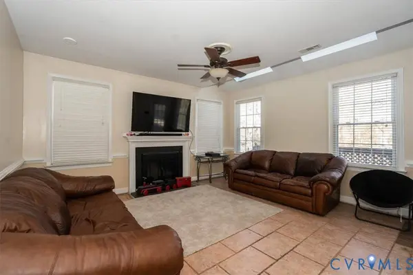 14720 Ridge Point DR, Midlothian, VA 23112