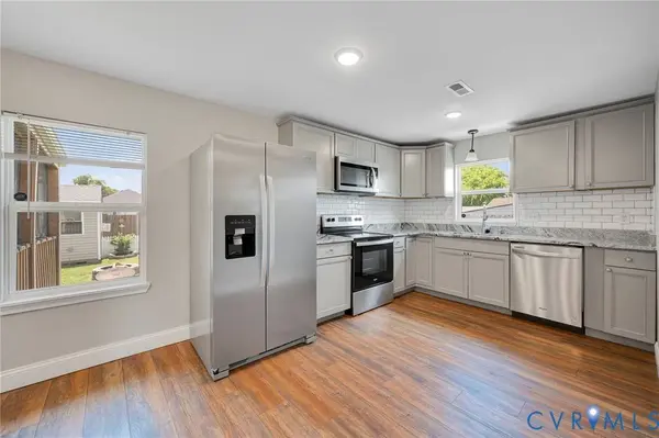 220 Mercury ST, Petersburg, VA 23803