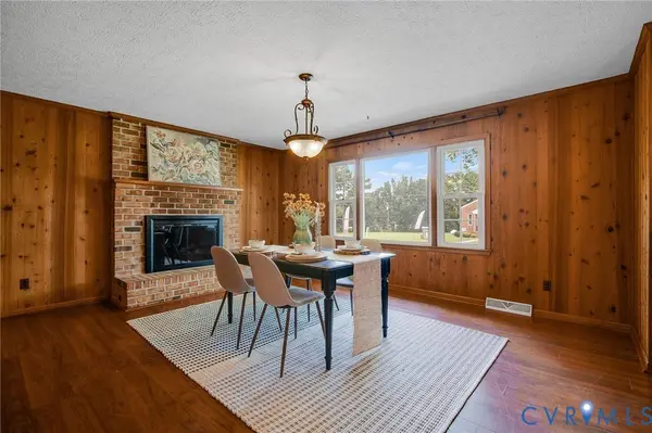 25205 Ritchie AVE, Petersburg, VA 23803