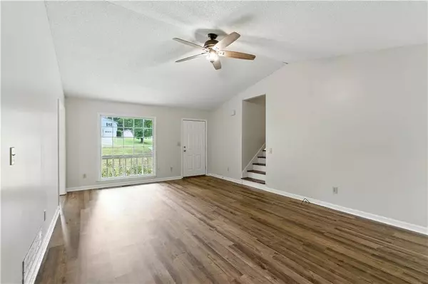 219 Graison Ln, Dallas, GA 30157