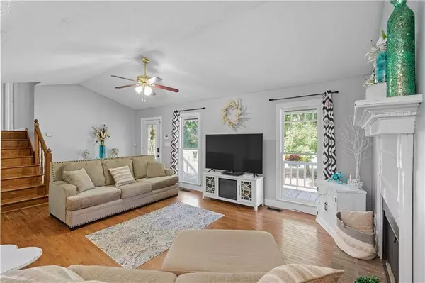 8 Sumer Ln N, Douglasville, GA 30134