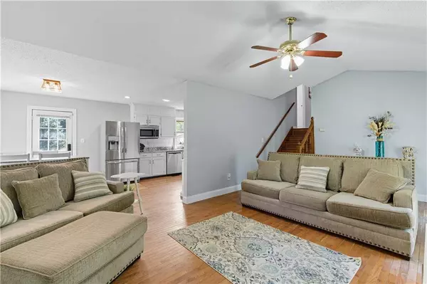 8 Sumer Ln N, Douglasville, GA 30134