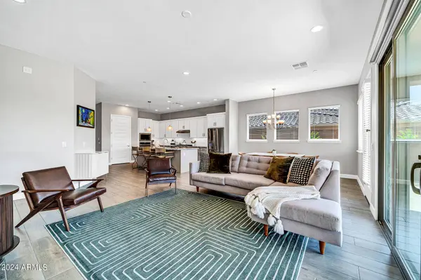 13195 W Golden Puma Trail, Peoria, AZ 85383