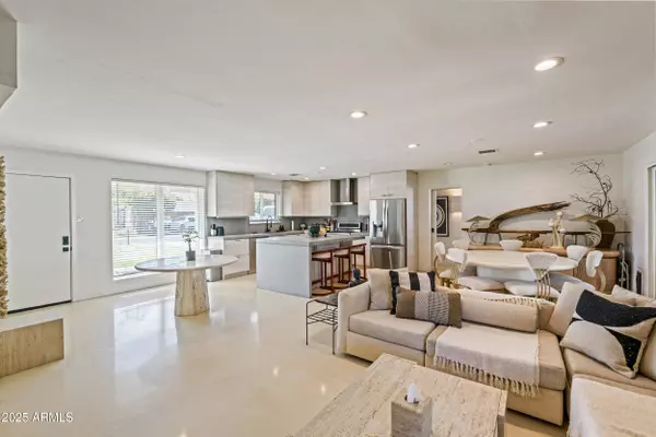 7719 N 17th Avenue, Phoenix, AZ 85021