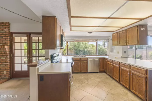 4535 E REDFIELD Road, Phoenix, AZ 85032