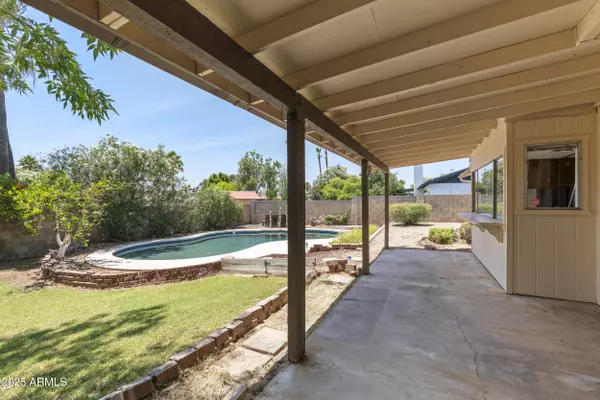 4535 E REDFIELD Road, Phoenix, AZ 85032