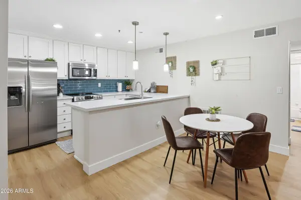 4704 E PARADISE VILLAGE Parkway N #228, Phoenix, AZ 85032