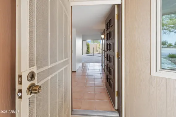 13849 N THUNDERBIRD Boulevard, Sun City, AZ 85351
