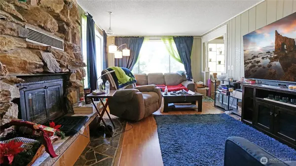 5008 N Visscher ST, Tacoma, WA 98407