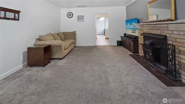 322 S Diamond ST, Centralia, WA 98531